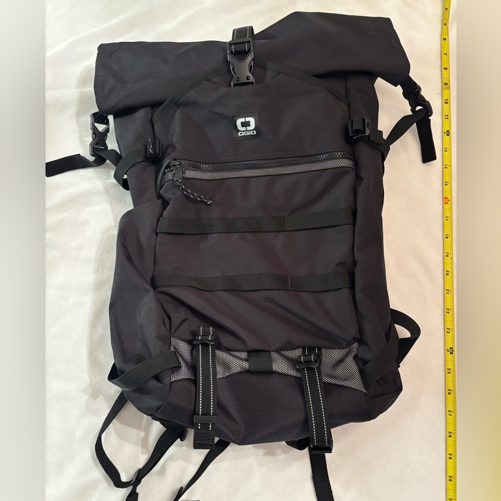 Ogio Alpha Core 525R Black Roll-Top Backpack